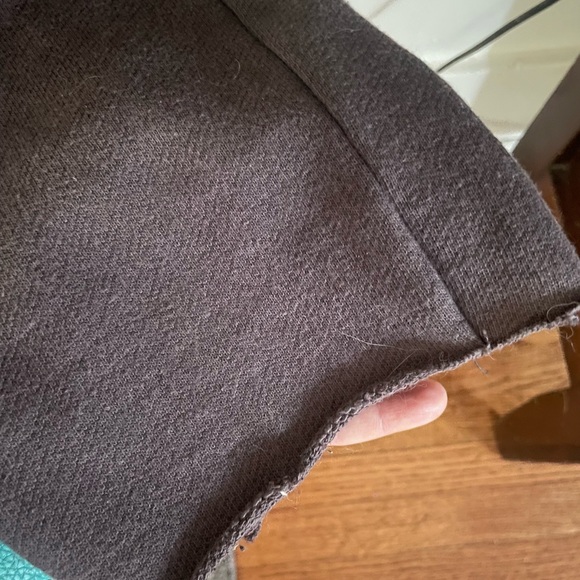 Urban Outfitters - Picture 4 of 8